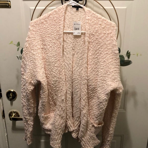 Staccato Sweaters - Women’s Staccato Cardigan Sweater size medium
